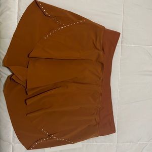 Find your pace High rise Shorts Lululemon size 8